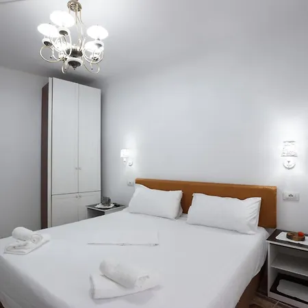Pensión Kashah 3*