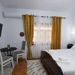 Kashah Gjirokastër