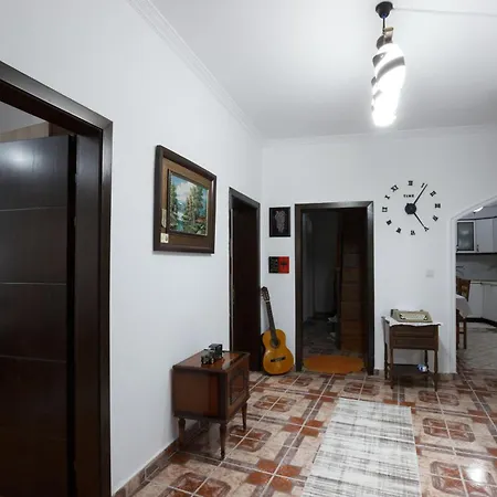 ゲストハウス Kashah ジロカストラ