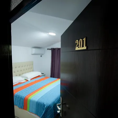 Kashah 3* Gjirokastër