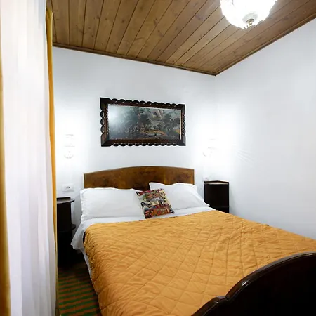 Kashah 3* Gjirokastër